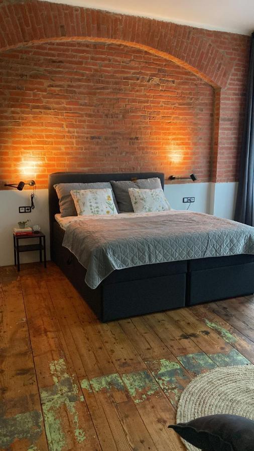 Four Rooms Carlsbad Authentic 카를로비바리 외부 사진