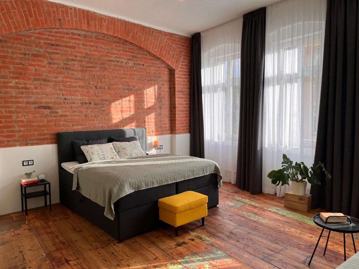 Four Rooms Carlsbad Authentic 카를로비바리 외부 사진