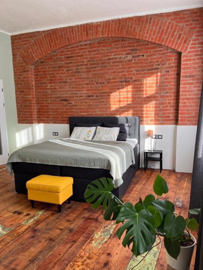 Four Rooms Carlsbad Authentic 카를로비바리 외부 사진